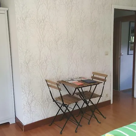 Au Calme Homestay Marchin